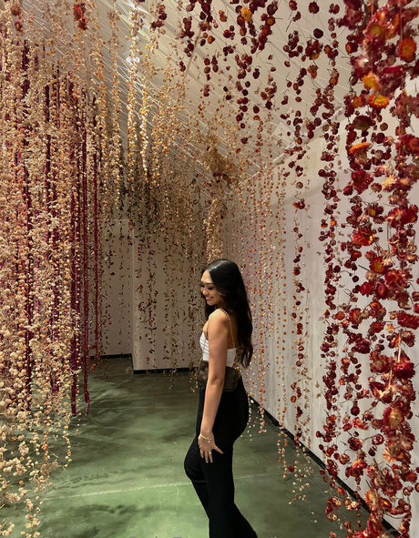 itsgenzzbabyy actrice sexy galeries