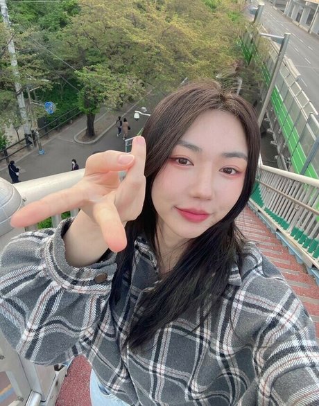 Bubbly live modèle érotique img