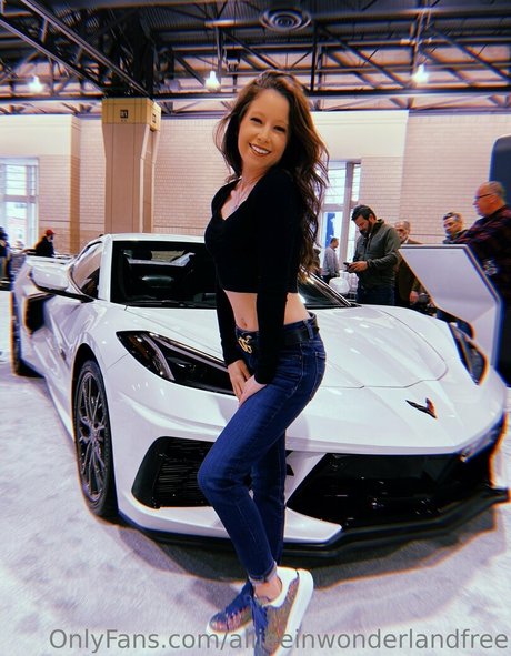 pom-pom girl nue onlyfans chaud de haute qualité img