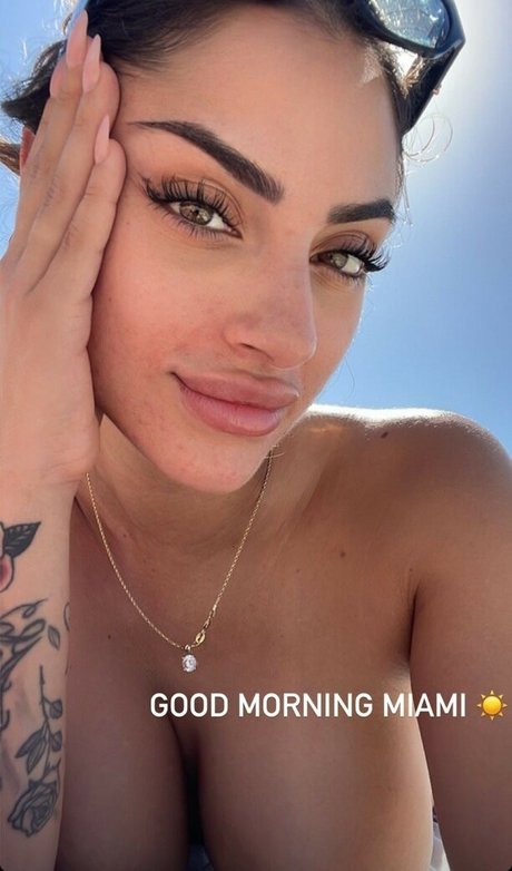 Andrea bepe star du porno galerie