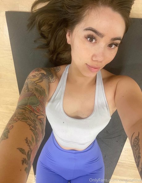 xxxlovegina modèle gratuit archive