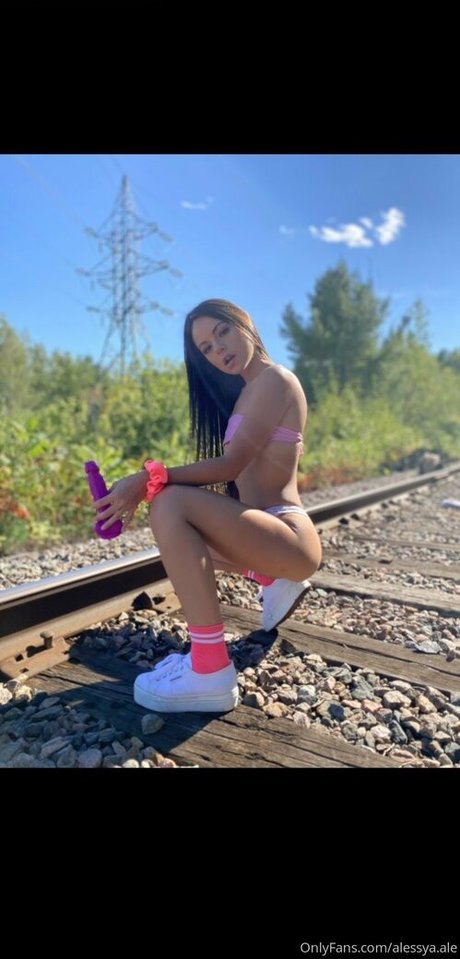 alessya ale jolie étoile galerie