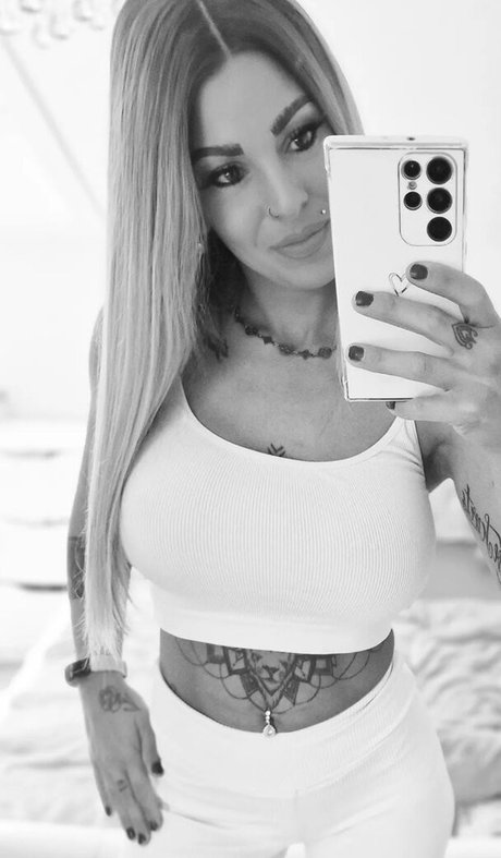 ladysecrets69 actrice de grande qualité galeries