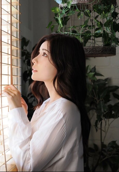 Kamiki Rei star du porno chaude galerie