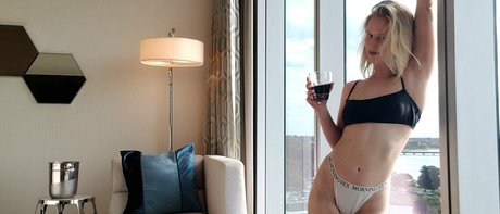 givetesslove modèle artistique images