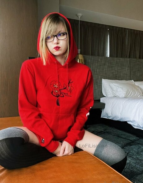 lofilisichka actrice pornographique img