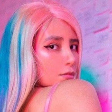 Ary Vilchis modèles nus photos