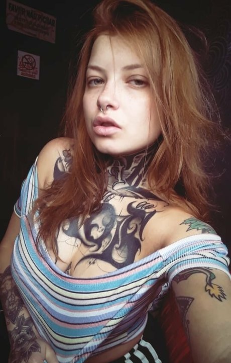 Sweetami actrice sexy photos