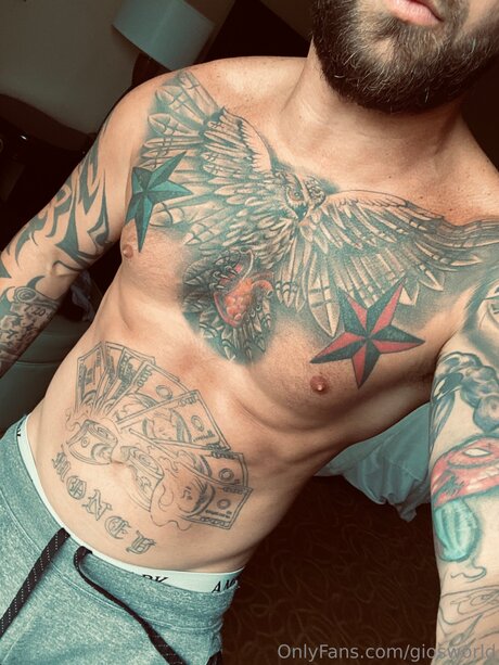 Giosworld modèle exclusif images