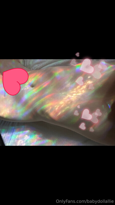 Babydollallie modèle artistique des photos