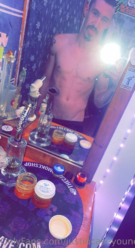 Justincaseyouneedme actrice chaude photo