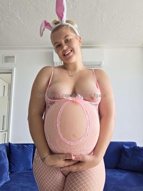 Skylarr Fox X modèle de sexe archive