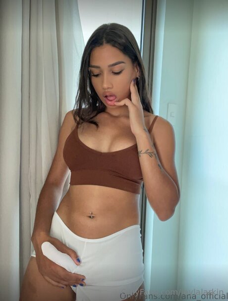 Leylalarkin xxx étoile des photos