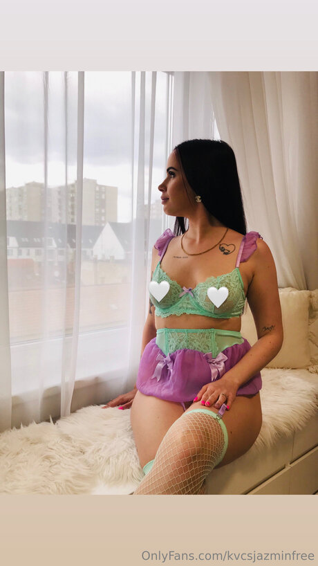 Kvcsjazminfree étoile sympa img