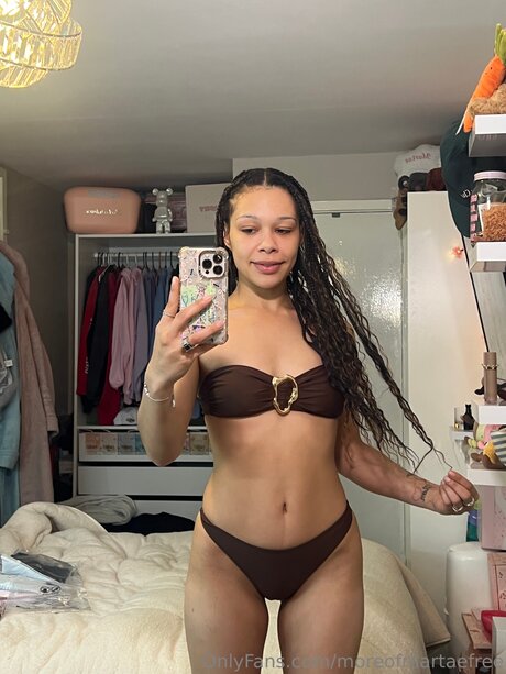 Moreofmartaefree étoile adulte images