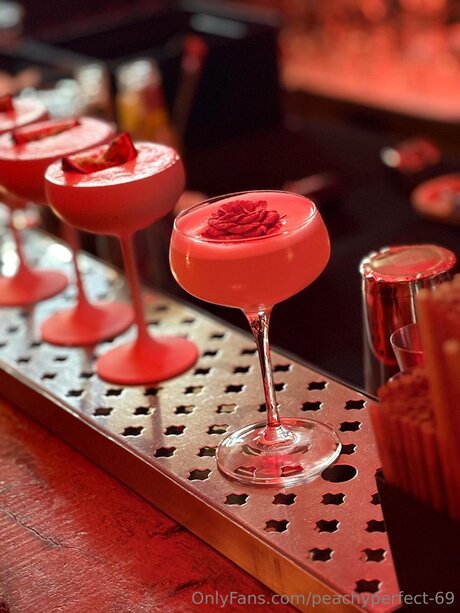 Peachyperfect 69 beau modèle photo