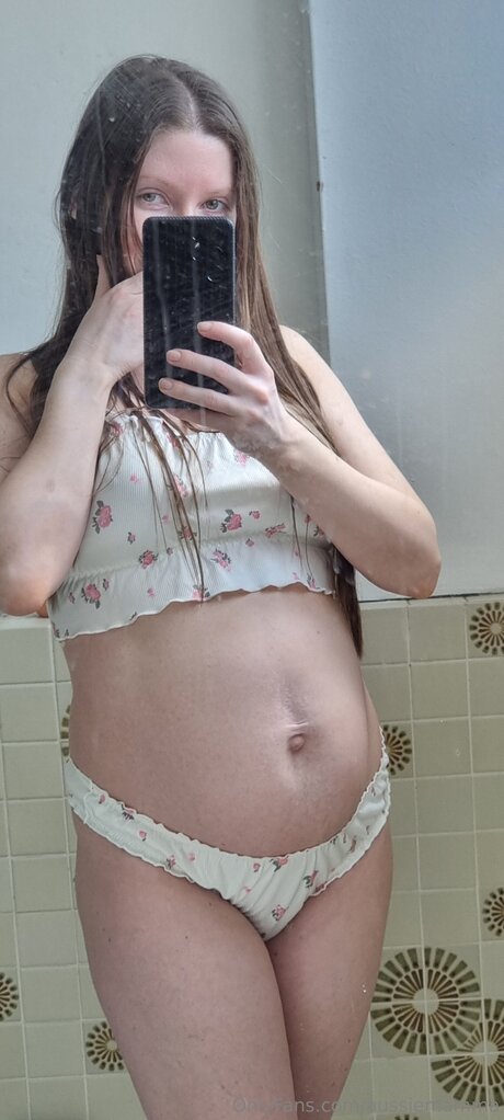 Poppybrightwater modèle porno photos