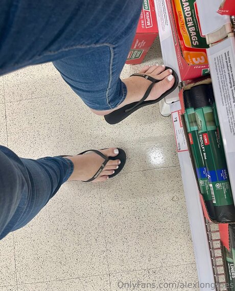 Alexlongtoes star du porno nue des photos