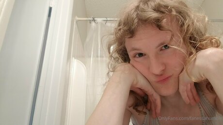 Fanessahumble modèle meilleur archive