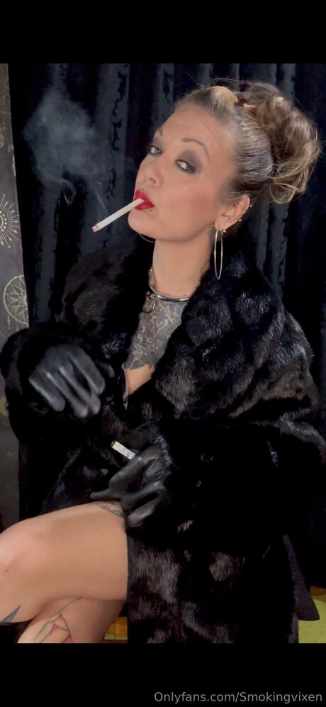 Smokingvixen star du sexe galeries