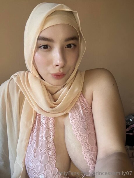 Princessemily07 star du porno xxx image