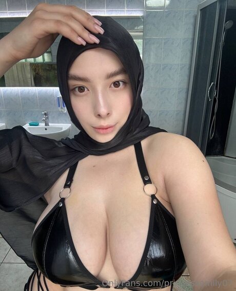 Princessemily07 star du porno érotique des photos