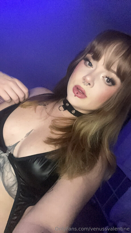 Venussvalentine actrice de sexe photos