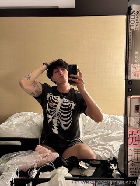 Artemisbold modèle de sexe img