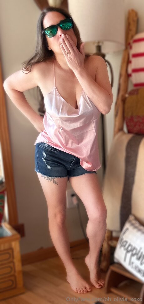 Oh Olivia Xoxo modèle sympa photos