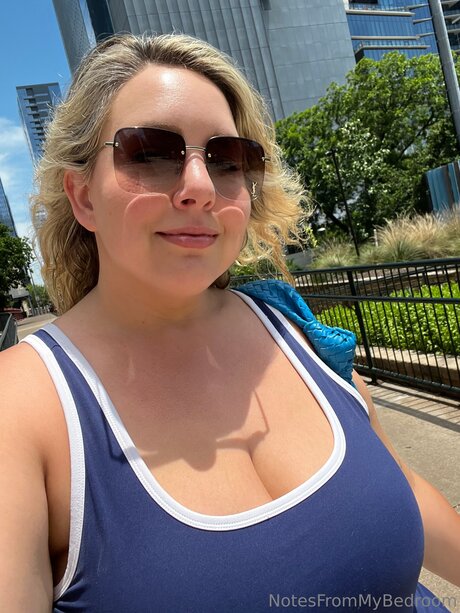 Notesfrommybedroom star du porno adulte des photos