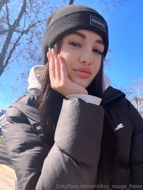 Nicksy Rouge Freee star du porno chaude images