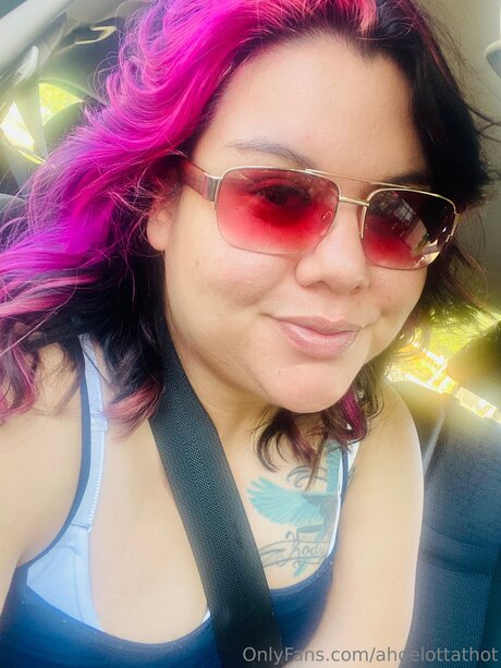 Ahoelottathot actrice de nus des photos