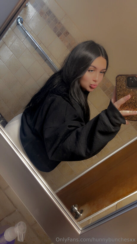Hunnybunchesxx haut modèle galeries