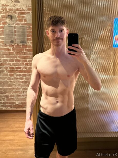 Athletonx actrice érotique image