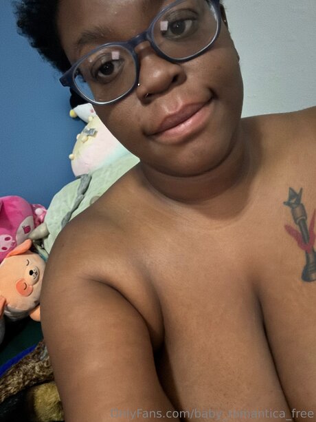 Baby Romantica Free star du porno érotique galeries