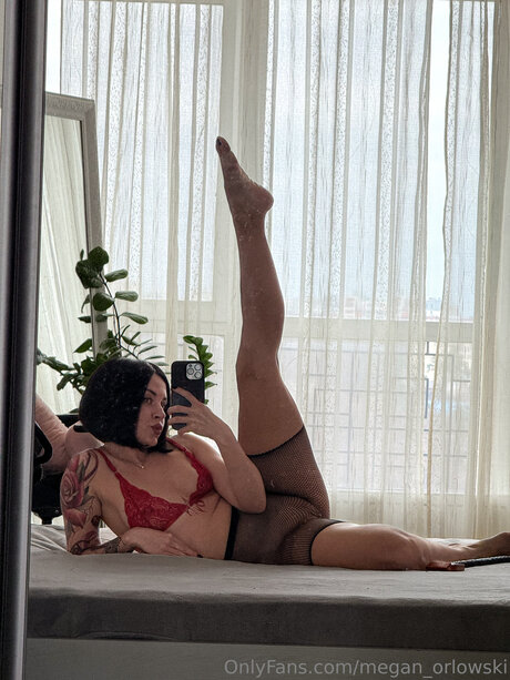 Meganhot Orlowskii modèle xxx collection