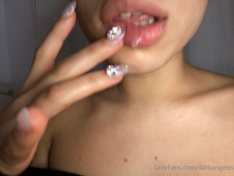 Darkangelss star du porno en haute qualité archive