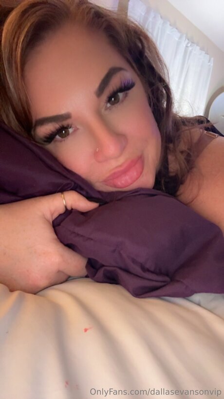 Dallasevansonvip actrice galeries