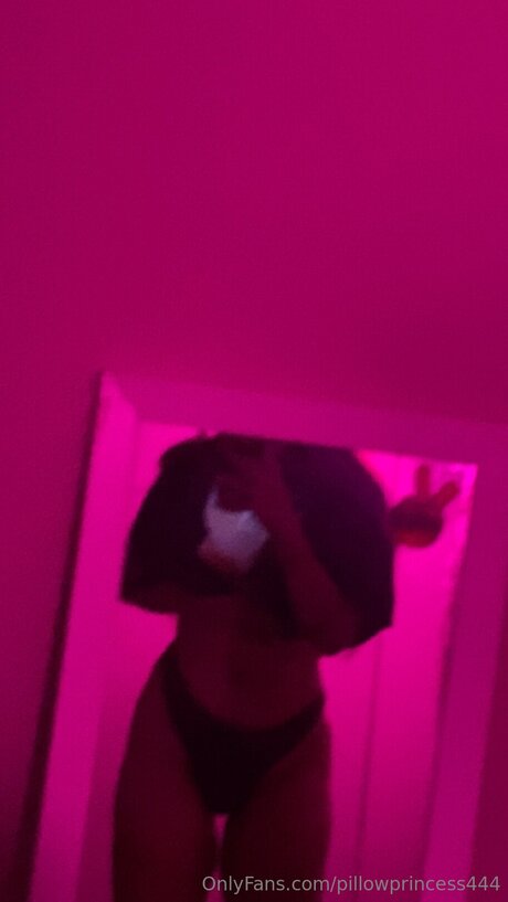 Pillowprincess444 actrice de grande qualité img