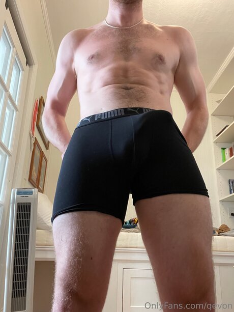 Qevon étoile sympa photos