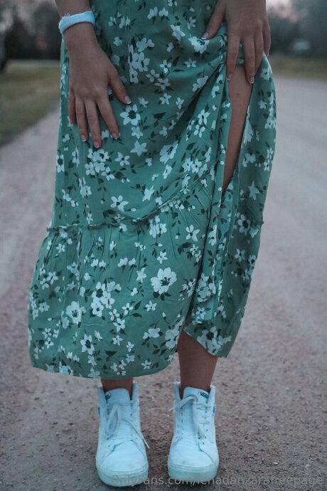 Lenadanzarafreepage modèle gratuit galerie