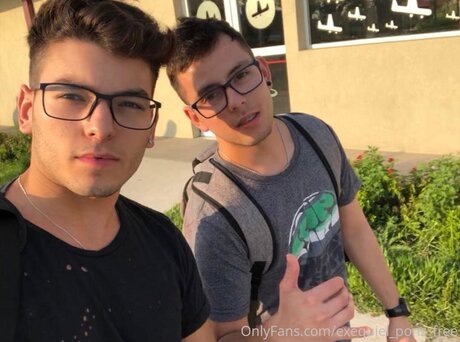 Exequiel Ponz Free étoile magnifique photo