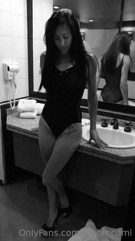 Moorecami actrice de sexe image