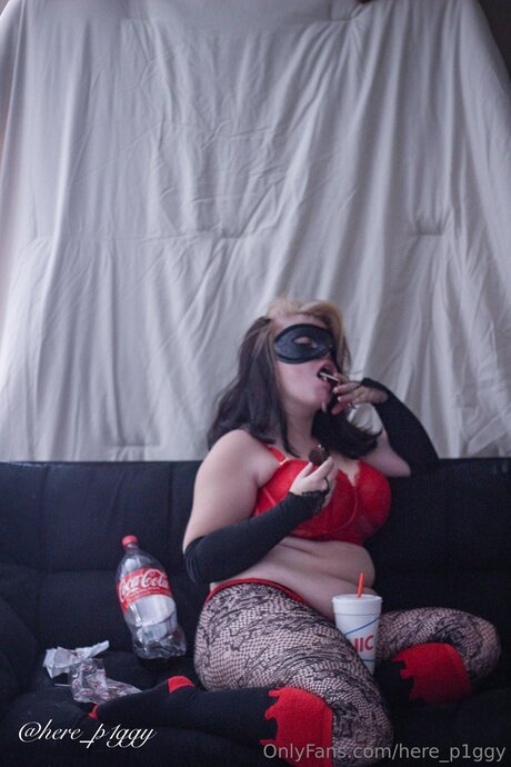 Here P1ggy étoile photo