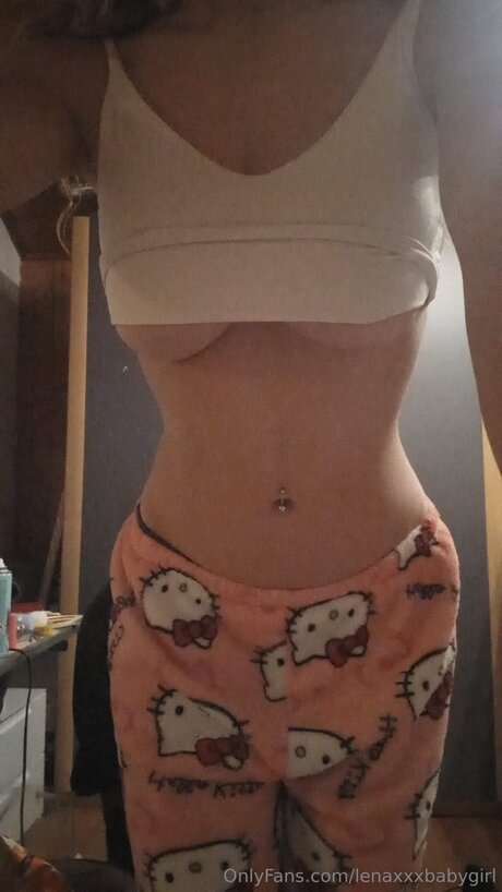 Lenaxxxbabygirl mannequin galerie