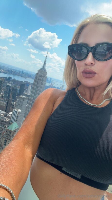 fellation transexuelle onlyfans sexy jolie collection