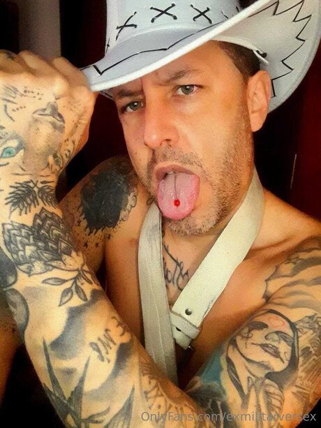 Exmilitarversex star du porno xxx images