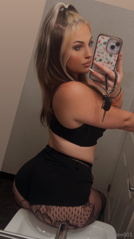 Bunniee001 star du porno de haute qualité collection