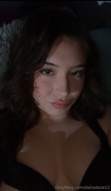 Daliadaze xxx étoile image