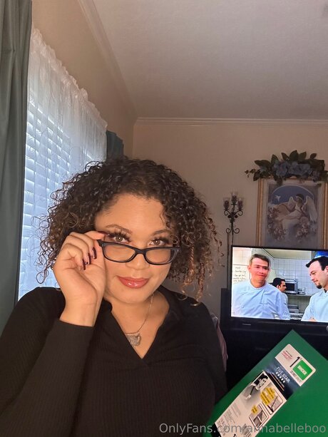 Annabellebooo star du porno hd des photos